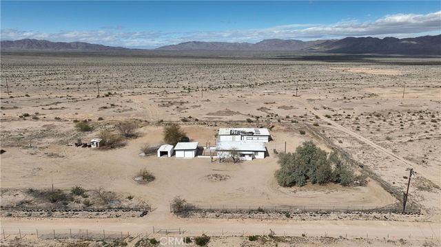 2580 Marks, 29 Palms, CA 92277