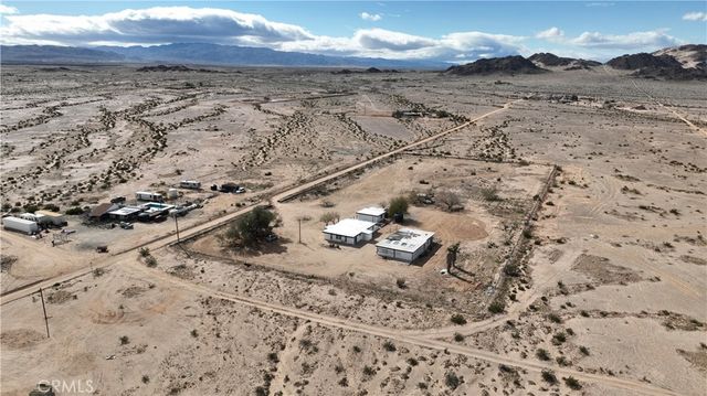 2580 Marks, 29 Palms, CA 92277