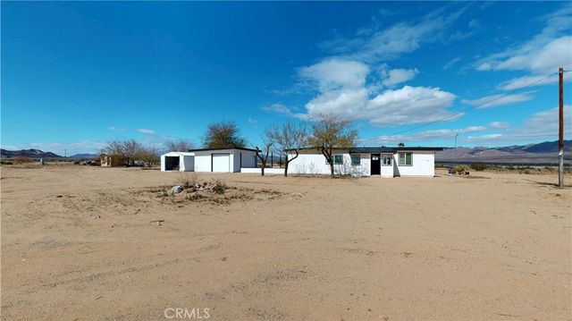 2580 Marks, 29 Palms, CA 92277