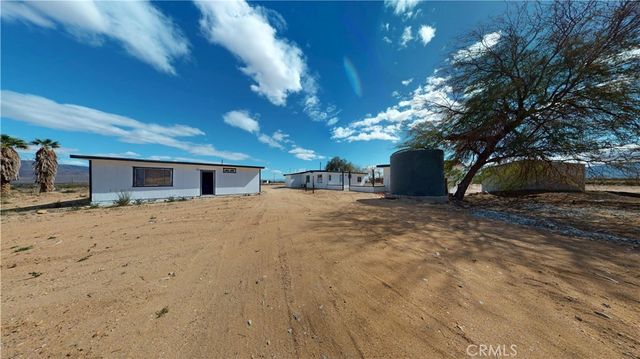 2580 Marks, 29 Palms, CA 92277