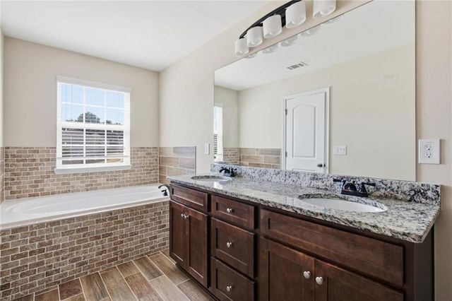 564 Sprayberry Drive, Stockbridge, GA 30281