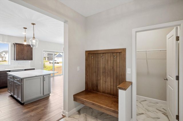 5956 Upper 179th Street W, Lakeville, MN 55044