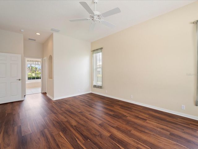 857 MACAW CIRCLE, Venice, FL 34285