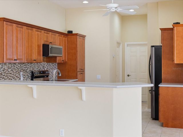 857 MACAW CIRCLE, Venice, FL 34285