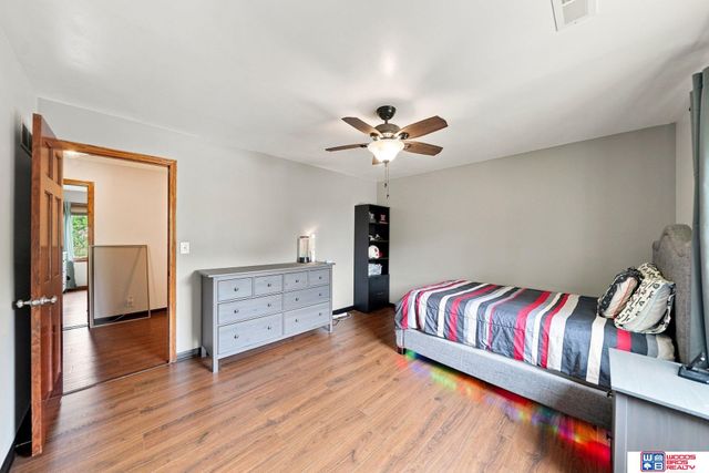 6408 Tanglewood, Lincoln, NE 68516