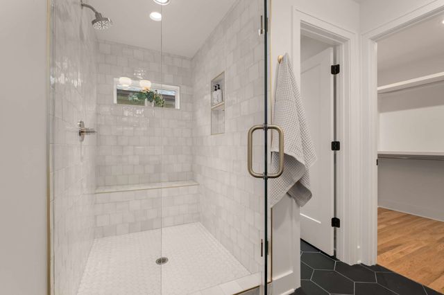 401A Saint Francis Ave, Nashville, TN 37205