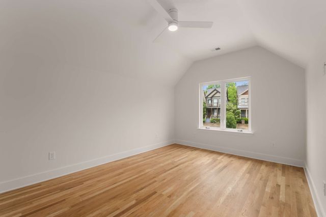 401A Saint Francis Ave, Nashville, TN 37205