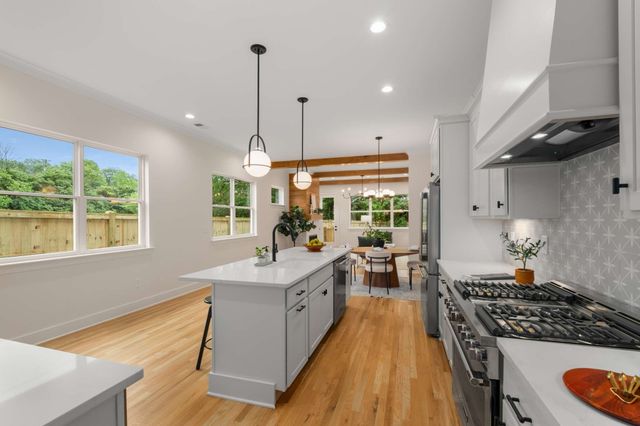 401A Saint Francis Ave, Nashville, TN 37205