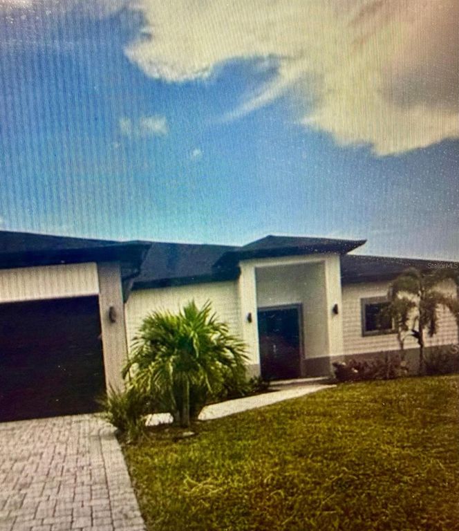 704 MINDORA AVENUE, Lehigh Acres, FL 33972