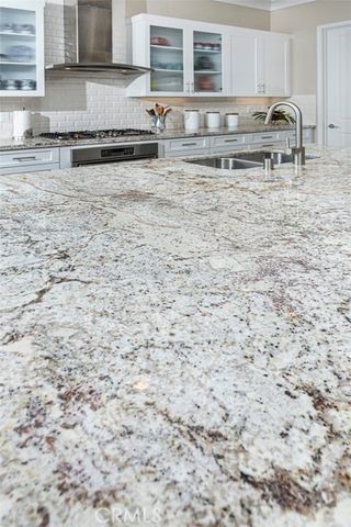 1259 Mcgeary Road, Escondido, CA 92026