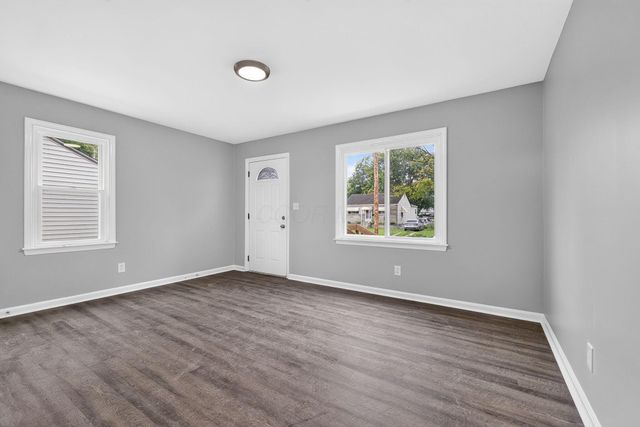 734 Arlington Avenue, Columbus, OH 43211