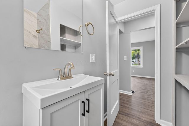 734 Arlington Avenue, Columbus, OH 43211