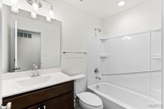 541 Evening Primrose Drive, Wentzville, MO 63385