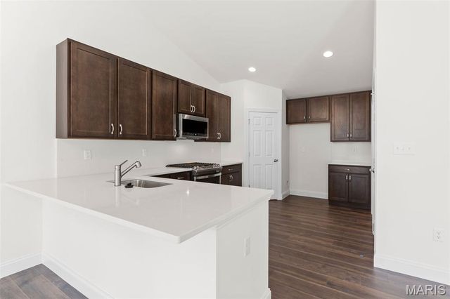 541 Evening Primrose Drive, Wentzville, MO 63385