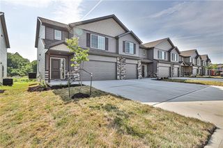 1502 NE Shale Court, Grain Valley, MO 64029