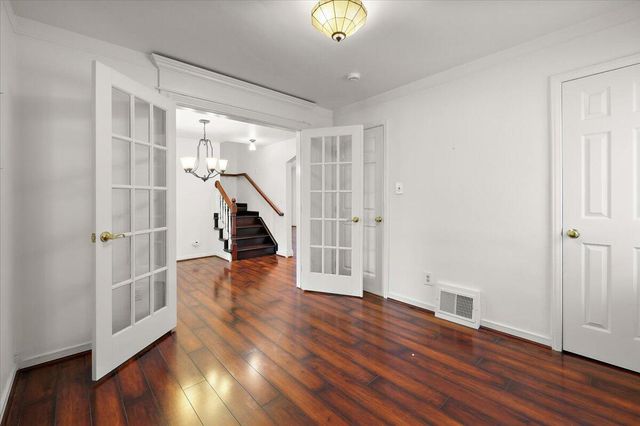 17591 Matthews Street, Riverview, MI 48193