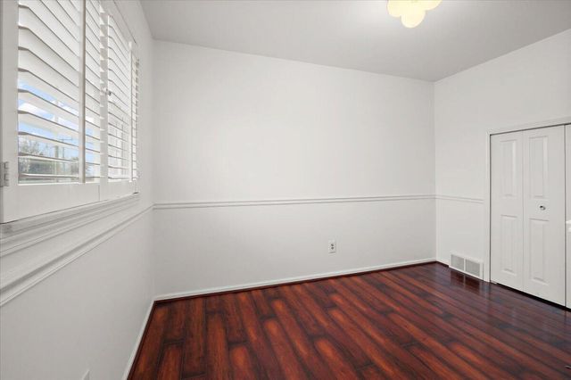 17591 Matthews Street, Riverview, MI 48193