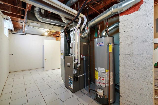 17591 Matthews Street, Riverview, MI 48193