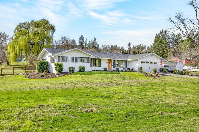 2331 Old Stage Road, Medford, OR 97502
