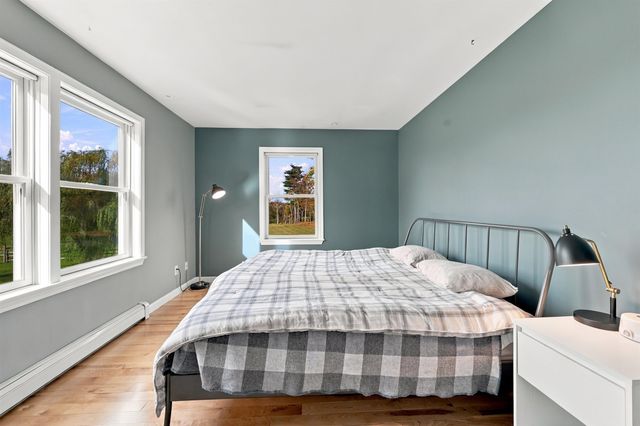 39 Stumpfield Road, East Kingston, NH 03827