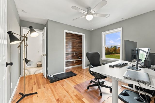 39 Stumpfield Road, East Kingston, NH 03827