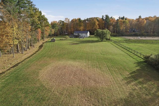 39 Stumpfield Road, East Kingston, NH 03827