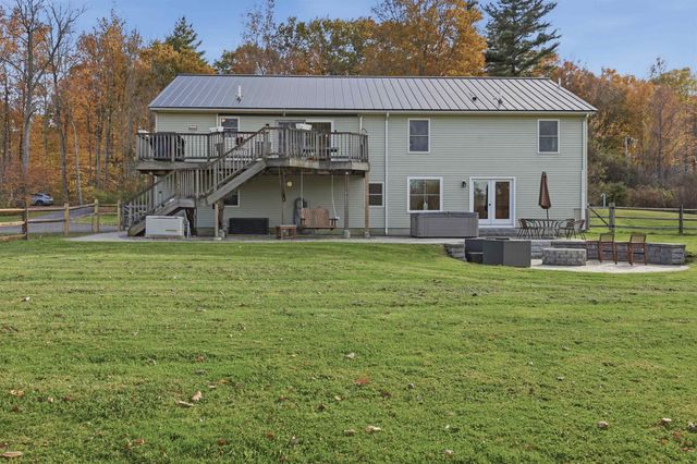 39 Stumpfield Road, East Kingston, NH 03827