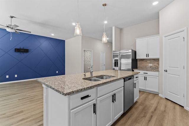 1137 Chandler Drive, Crowley, TX 76036