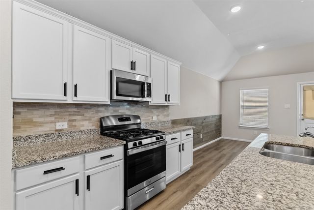 1137 Chandler Drive, Crowley, TX 76036