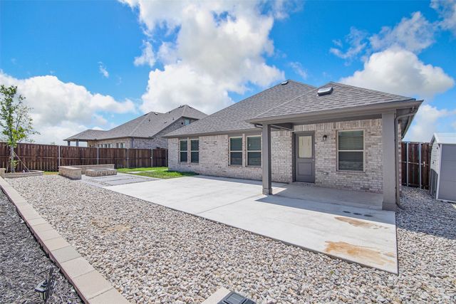 1137 Chandler Drive, Crowley, TX 76036
