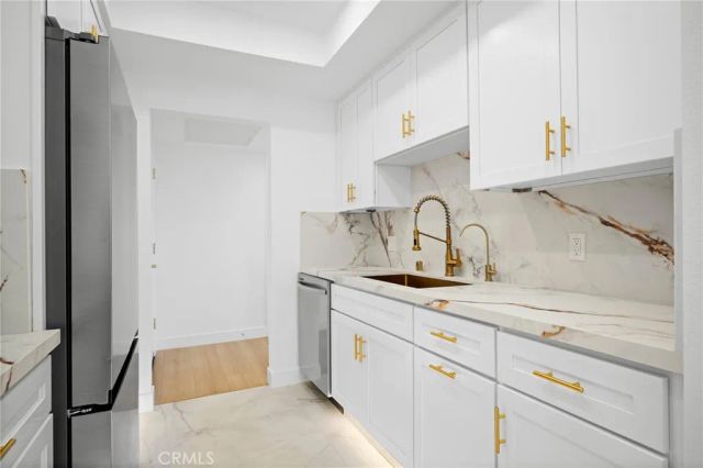 1401 Valley View 329, Glendale, CA 91202