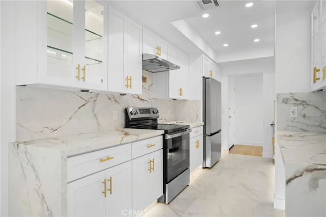 1401 Valley View 329, Glendale, CA 91202