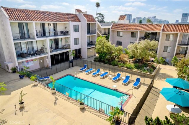 1401 Valley View 329, Glendale, CA 91202