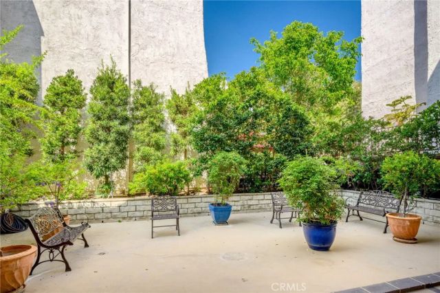 1401 Valley View 329, Glendale, CA 91202