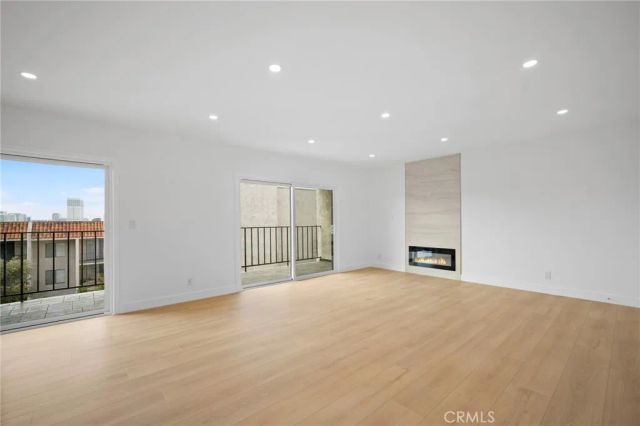1401 Valley View 329, Glendale, CA 91202