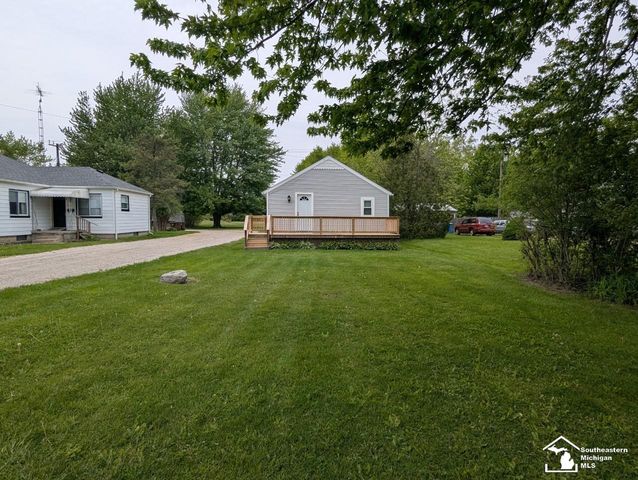 3657 Vivian Road, Frenchtown Twp, MI 48162