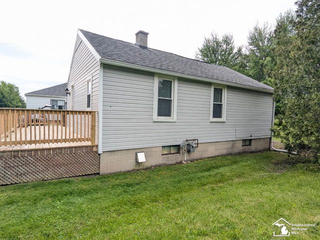 3657 Vivian Road, Frenchtown Twp, MI 48162
