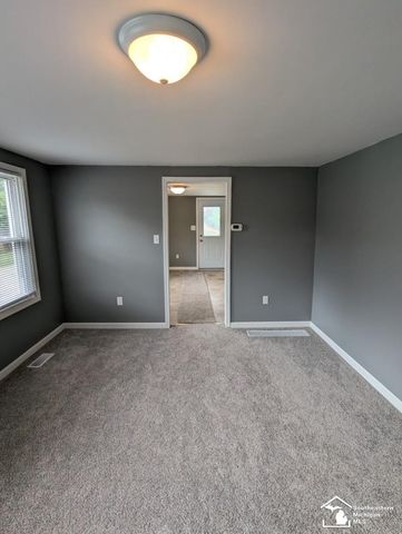 3657 Vivian Road, Frenchtown Twp, MI 48162