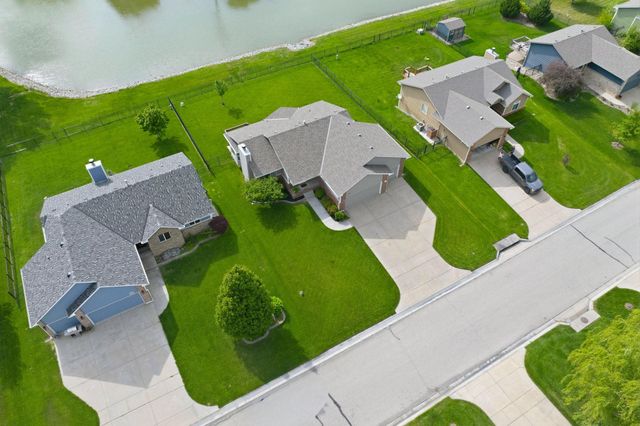 1705 N Nickelton Circle, Wichita, KS 67235