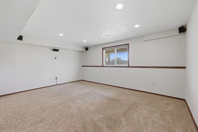 1705 N Nickelton Circle, Wichita, KS 67235