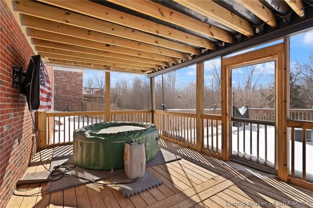 5501 Sky Ridge Road, Charlestown, IN 47111