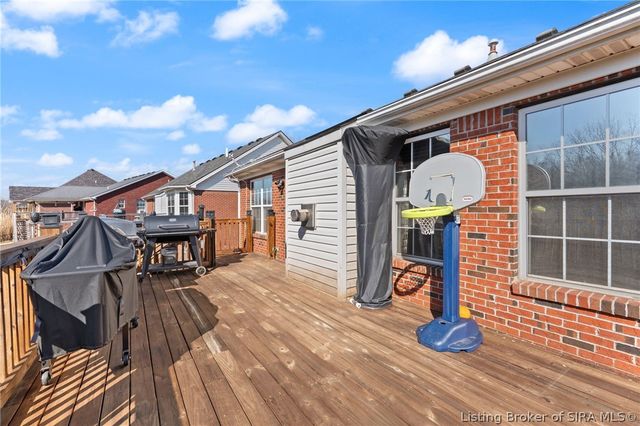 5501 Sky Ridge Road, Charlestown, IN 47111