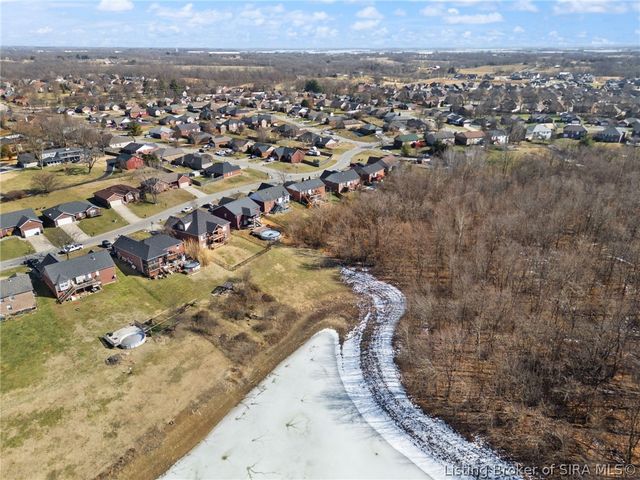 5501 Sky Ridge Road, Charlestown, IN 47111