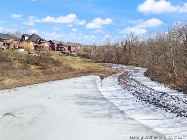 5501 Sky Ridge Road, Charlestown, IN 47111