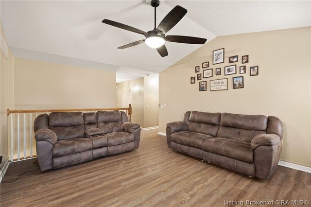 5501 Sky Ridge Road, Charlestown, IN 47111