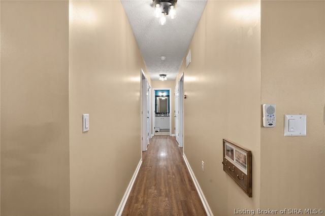 5501 Sky Ridge Road, Charlestown, IN 47111