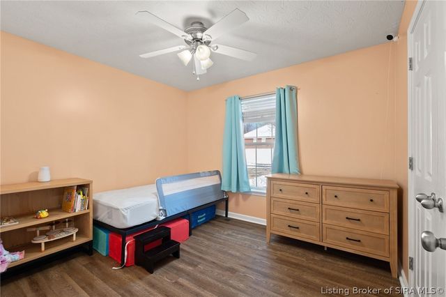 5501 Sky Ridge Road, Charlestown, IN 47111