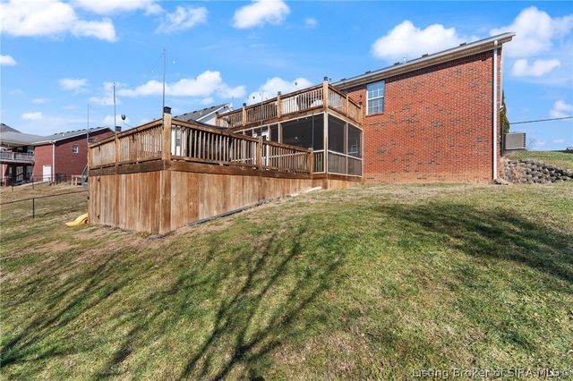 5501 Sky Ridge Road, Charlestown, IN 47111
