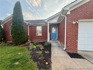 5501 Sky Ridge Road, Charlestown, IN 47111