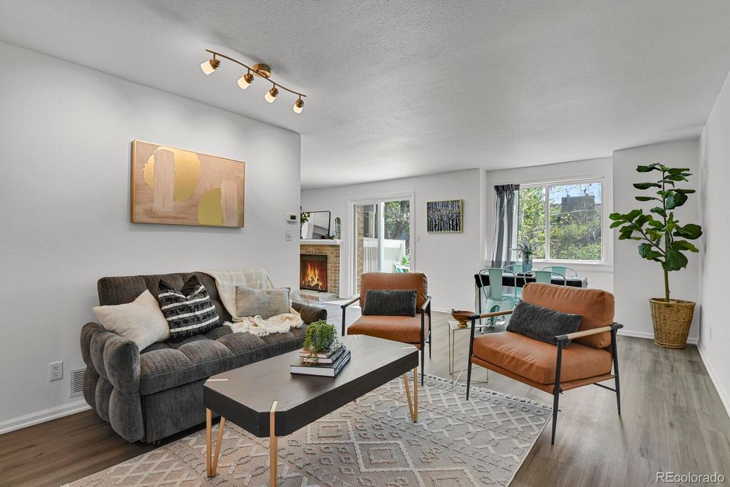 2854 S Kenton Court, Aurora, CO 80014
